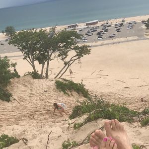 Meet your Posher, Efrainfer